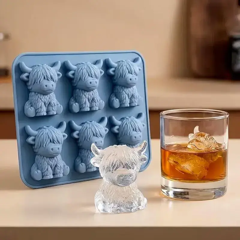 Premium 3D Highland Cow Silicone Ice Tray Mold - Durable and Leak-proof